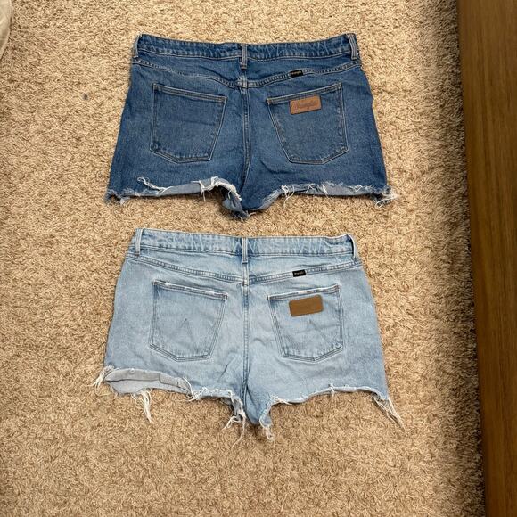 Wrangler Women's Mid Rise Denim Short (2) - Picture 2 of 4